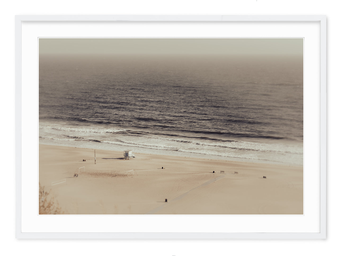 WINTER BEACH