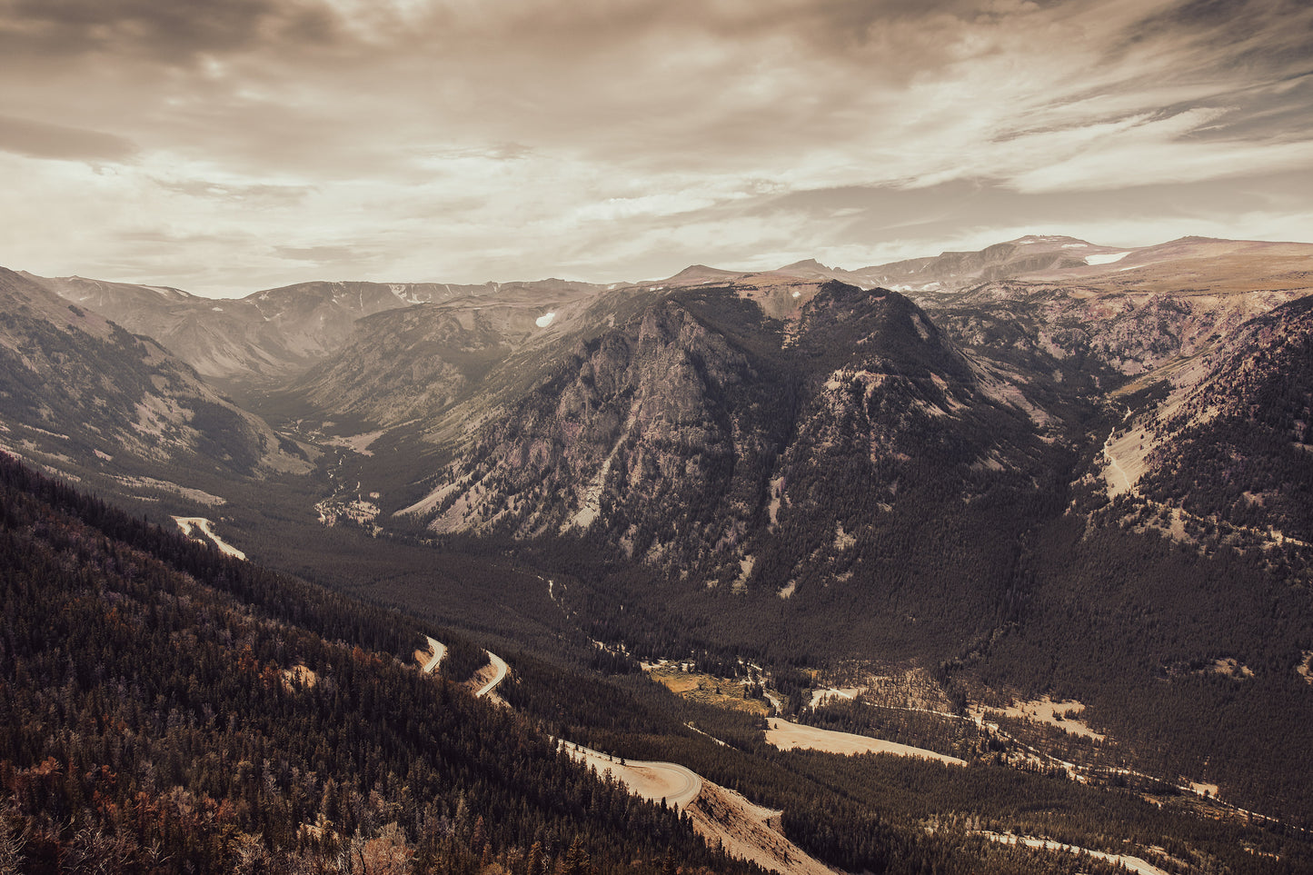 BEARTOOTH PASS