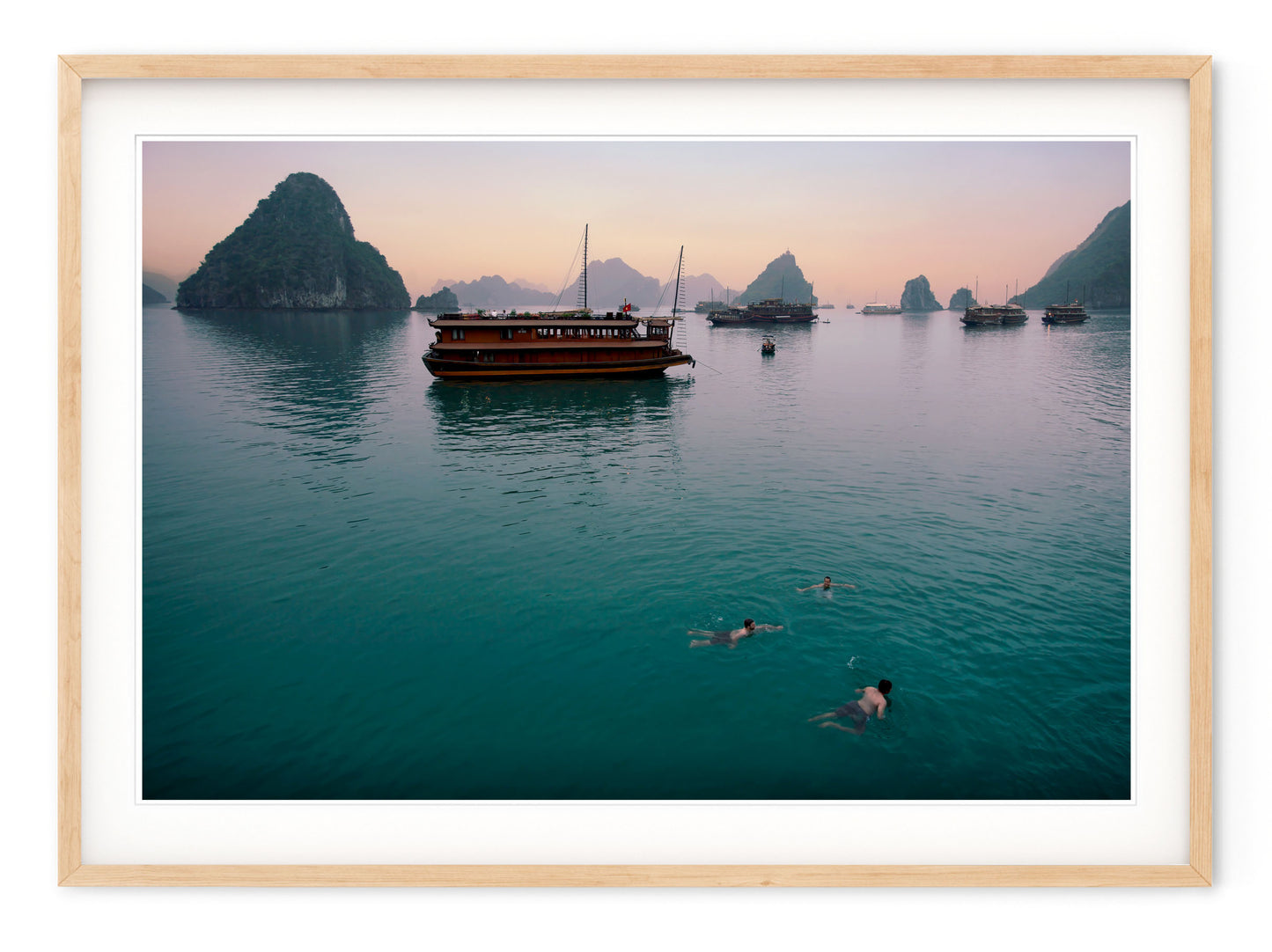 HALONG BAY SWIM