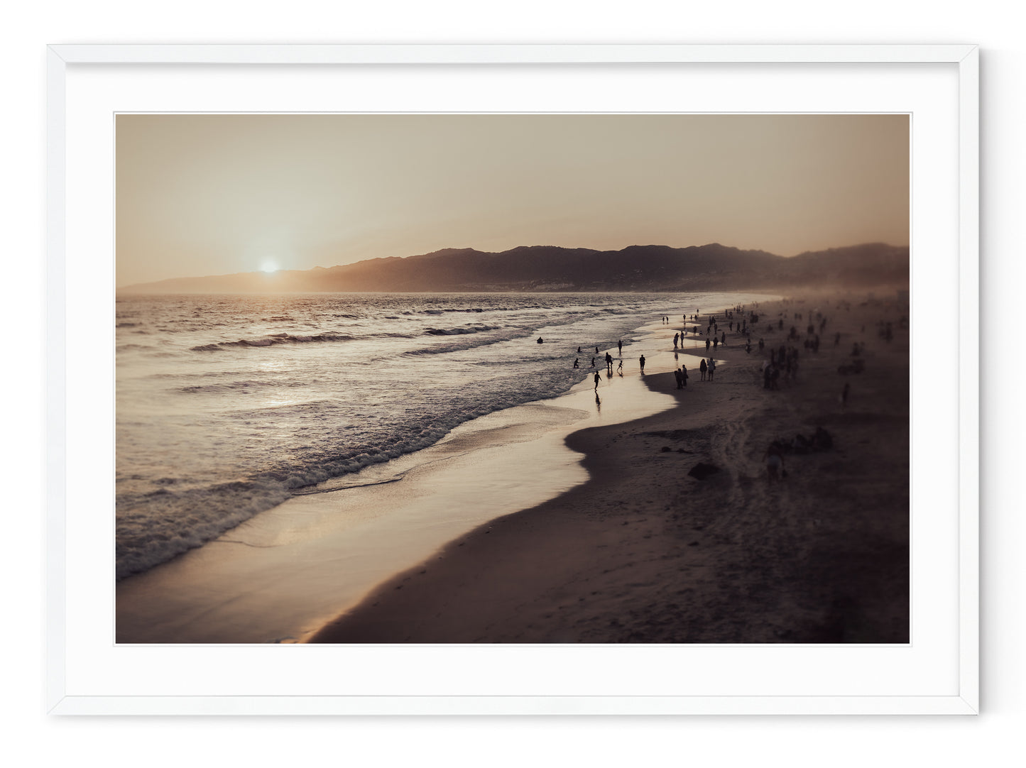 SANTA MONICA BEACH SUNSET