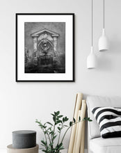 Load image into Gallery viewer, ROMAN EAGLE FOUNTAIN
